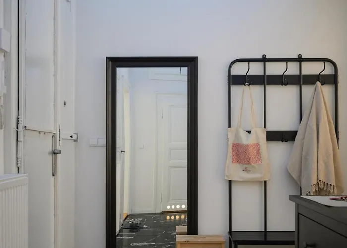 Comfortable And Cosy A Few Steps From Dancing House And Naplavka Dance *