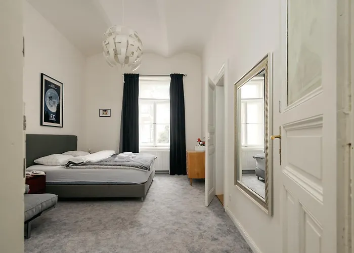 Comfortable And Cosy A Few Steps From Dancing House And Naplavka Dance Lejlighed