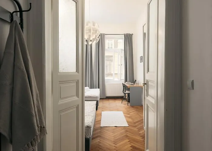 Lejlighed Comfortable And Cosy A Few Steps From Dancing House And Naplavka Dance Prag