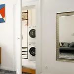 Comfortable And Cosy A Few Steps From Dancing House And Naplavka Dance *