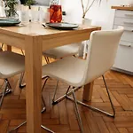 Comfortable And Cosy A Few Steps From Dancing House And Naplavka Dance Prag
