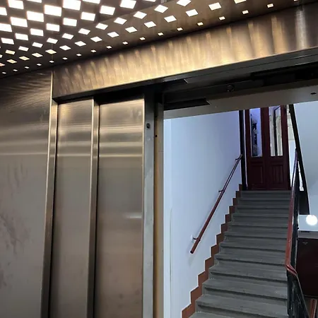 Comfortable And Cosy A Few Steps From Dancing House And Naplavka Dance Prága