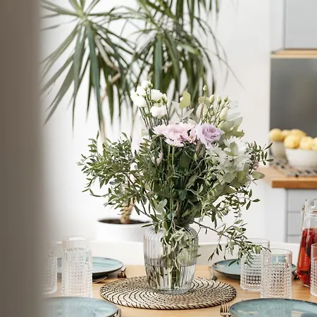 Comfortable And Cosy A Few Steps From Dancing House And Naplavka Dance Apartment