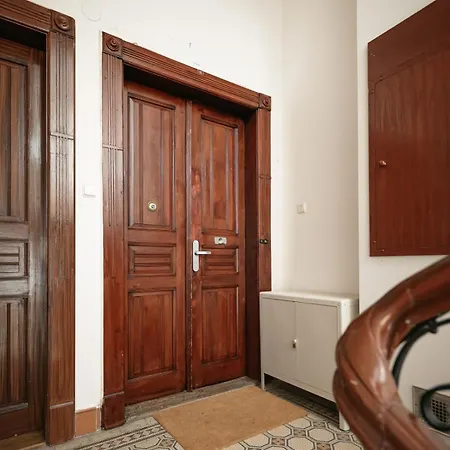 Comfortable And Cosy A Few Steps From Dancing House And Naplavka Dance *